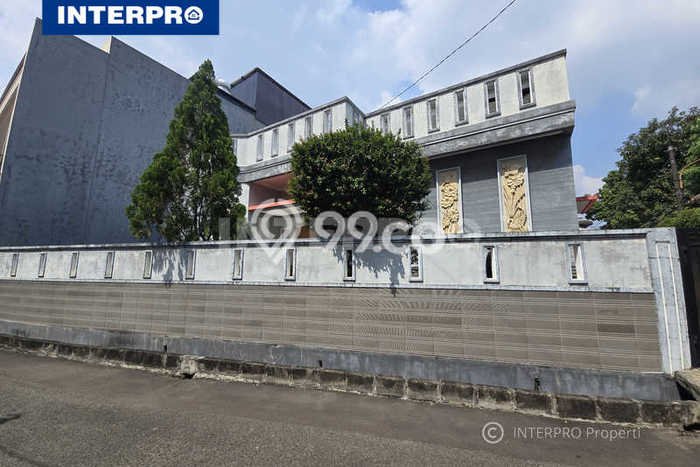 Jual Rumah Modern 7 KT di Duri Kosambi, Jakarta Barat Jual Rumah Modern 7 KT di Duri Kosambi, Jakarta Barat