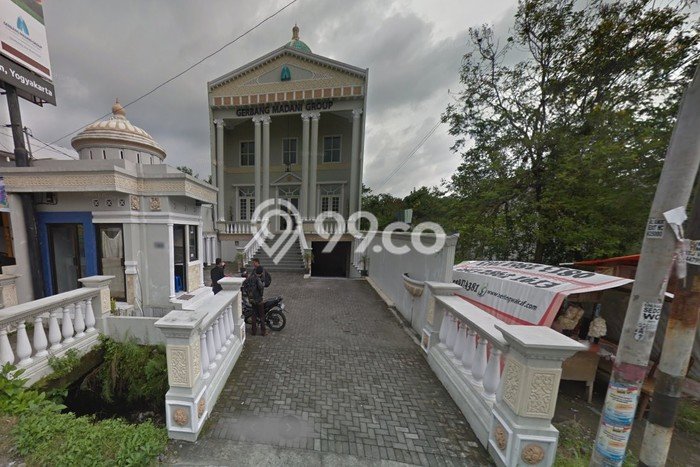 Kantor Komersial Disewakan di Ngaglik Sleman Luas 2100m2 Kantor Komersial Disewakan di Ngaglik Sleman Luas 2100m2