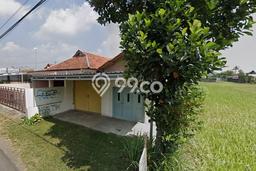 Jual Rumah Bagus Siap Huni LB 200m2 di Piyungan, Bantul Jual Rumah Bagus Siap Huni LB 200m2 di Piyungan, Bantul