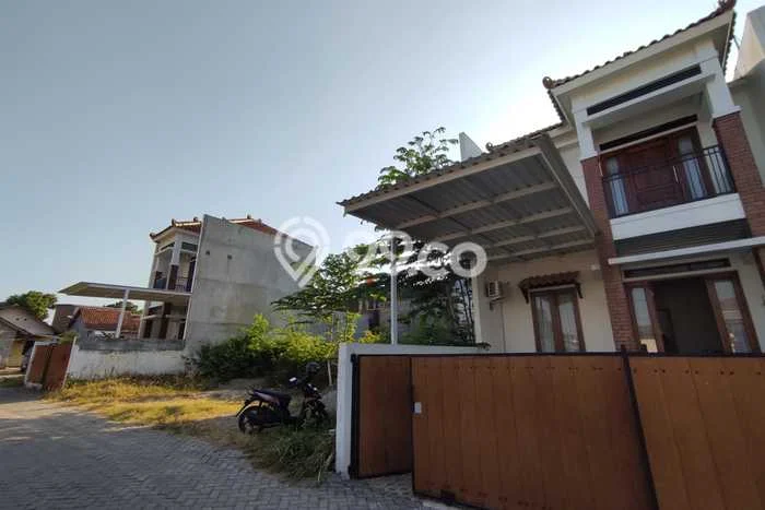Dijual Cepat Rumah Favorit Siap Huni LB 100m2 di Kotagede, Yogyakarta Dijual Cepat Rumah Favorit Siap Huni LB 100m2 di Kotagede, Yogyakarta