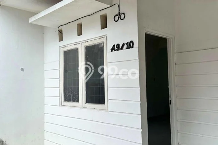 Rumah di Pondok Aren, 1 KM, Area Asri, Luas 60m² Bangunan 45m² Rumah di Pondok Aren, 1 KM, Area Asri, Luas 60m² Bangunan 45m²