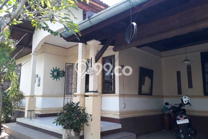 Rumah di Jimbaran, Badung, Luas 250m² Bangunan 120m² Rumah di Jimbaran, Badung, Luas 250m² Bangunan 120m²