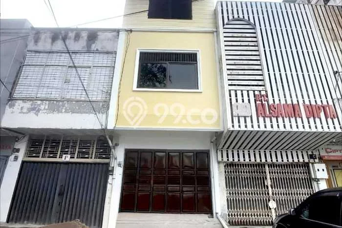 Ruko Disewakan Lokasi Medan Maimun Medan Harga Spesial! Ruko Disewakan Lokasi Medan Maimun Medan Harga Spesial!
