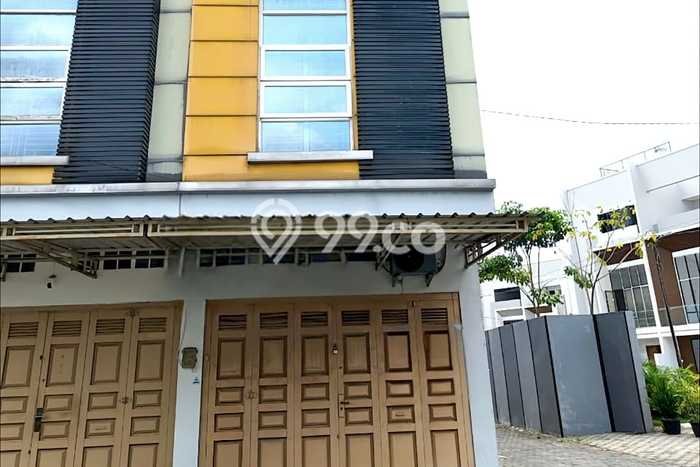 Ruko Strategis Kawasan Medan Maimun, Luas 168m2m², Area Bisnis Ruko Strategis Kawasan Medan Maimun, Luas 168m2m², Area Bisnis