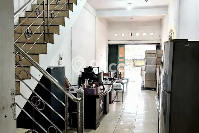 Ruko Dijual di Medan Timur LT 84m2, LB 192m2 untuk Investasi Ruko Dijual di Medan Timur LT 84m2, LB 192m2 untuk Investasi
