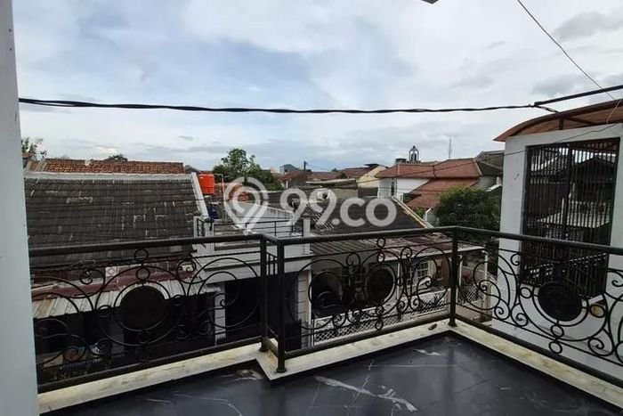 Dijual Hunian Rumah Terawat 3 Kamar di Buah Batu, Bandung Dijual Hunian Rumah Terawat 3 Kamar di Buah Batu, Bandung