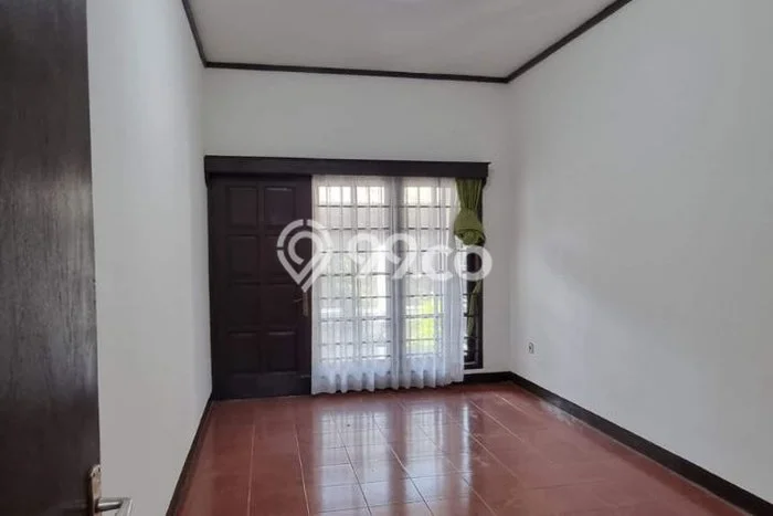 For Sale! Luxury House LT 779m2 Desain Elegan di Buah Batu For Sale! Luxury House LT 779m2 Desain Elegan di Buah Batu