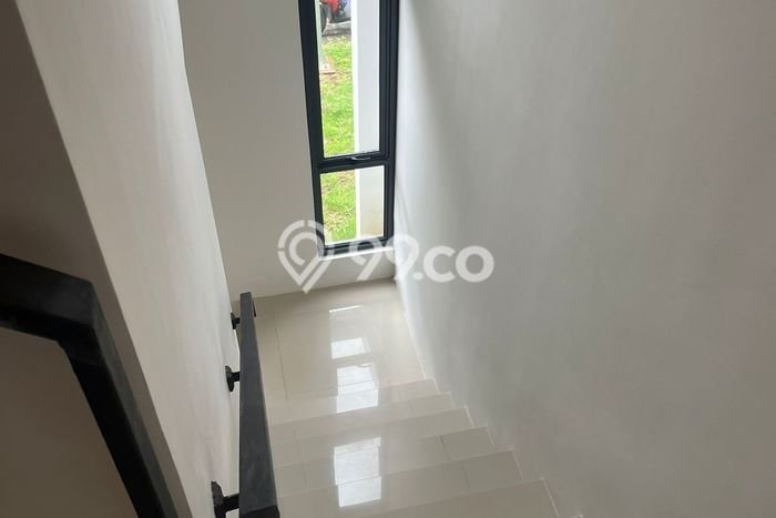 Hunian Cantik Modern Lb 92m2 di BSD, Tangerang Selatan Hunian Cantik Modern Lb 92m2 di BSD, Tangerang Selatan
