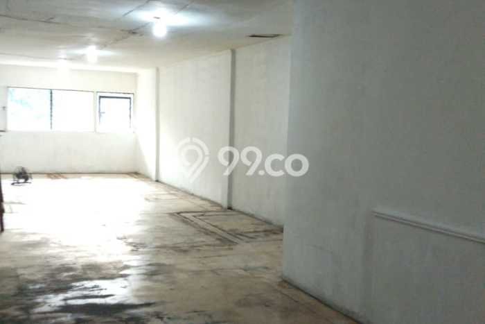 Ruko Dijual di Prime Area Jakarta Barat Luas 212m2 Ruko Dijual di Prime Area Jakarta Barat Luas 212m2