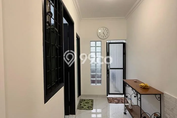 Disewakan! Rumah 3 Kamar Tidur &
3 Kamar Mandi di Permata Buana, Jakarta Barat Disewakan! Rumah 3 Kamar Tidur &
3 Kamar Mandi di Permata Buana, Jakarta Barat