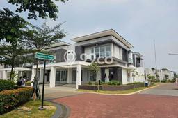 Hunian Mewah LB 196m2 Siap Huni Desain Elegan di Gading Serpong, Tangerang Hunian Mewah LB 196m2 Siap Huni Desain Elegan di Gading Serpong, Tangerang