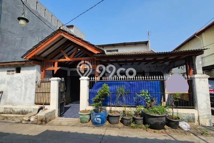 For Sale Rumah 5 Kamar Lokasi Ideal Bagus dan Strategis di Cibodas For Sale Rumah 5 Kamar Lokasi Ideal Bagus dan Strategis di Cibodas