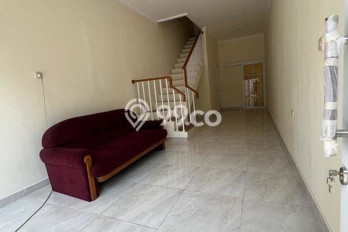 Ruko Kawasan Srengseng, Luas 100m², Lokasi Berkembang, Mainroad Ruko Kawasan Srengseng, Luas 100m², Lokasi Berkembang, Mainroad