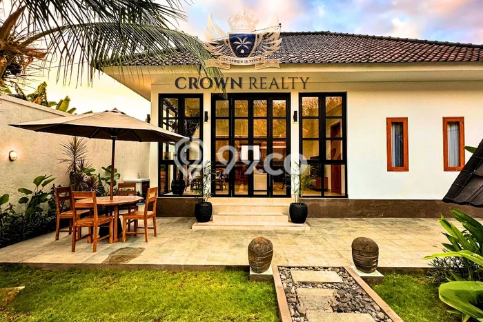 PELUANG INVESTASI! Vila Kawasan , Area 350m2m², Prospek Menjanjikan PELUANG INVESTASI! Vila Kawasan , Area 350m2m², Prospek Menjanjikan