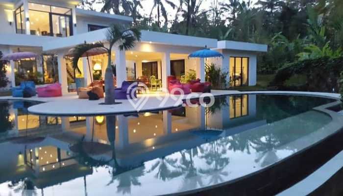 PELUANG INVESTASI! Vila Kawasan , Luas 2500m2m², Hasil Tinggi PELUANG INVESTASI! Vila Kawasan , Luas 2500m2m², Hasil Tinggi
