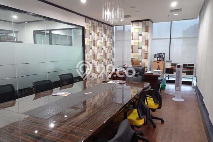 Kantor Kawasan Pinang, Luas 241m², Pusat Bisnis, Lokasi Strategis Kantor Kawasan Pinang, Luas 241m², Pusat Bisnis, Lokasi Strategis