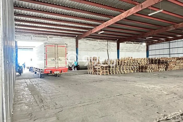 Gudang untuk Disewa di Pusat Tangerang Luas Bangunan 2400m2 Gudang untuk Disewa di Pusat Tangerang Luas Bangunan 2400m2