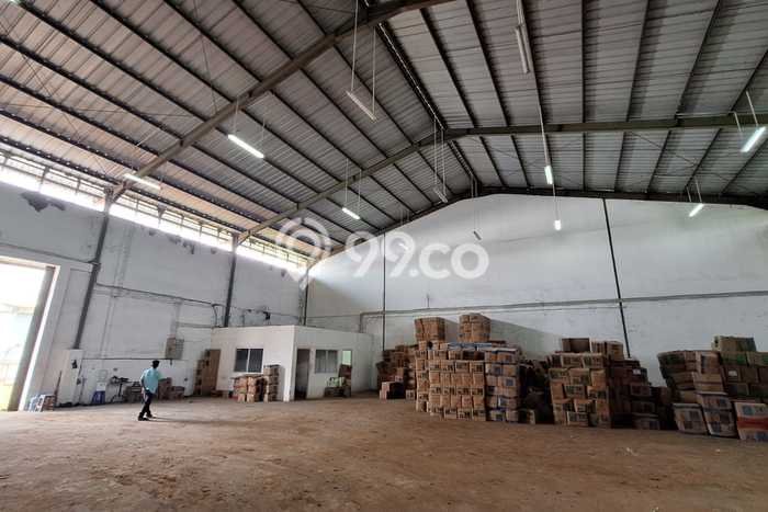 Disewakan Gudang komersial di Legok luas bangunan 1100m2 Disewakan Gudang komersial di Legok luas bangunan 1100m2