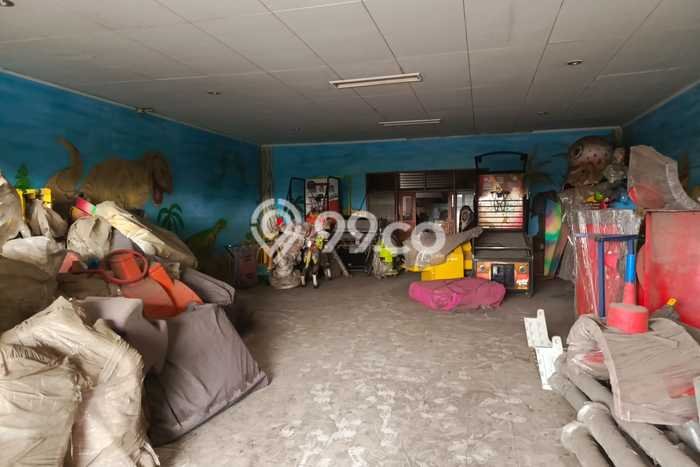 LOKASI BISNIS! Gudang For Rent Kawasan Kalideres, Luas 480m², Akses Utama LOKASI BISNIS! Gudang For Rent Kawasan Kalideres, Luas 480m², Akses Utama