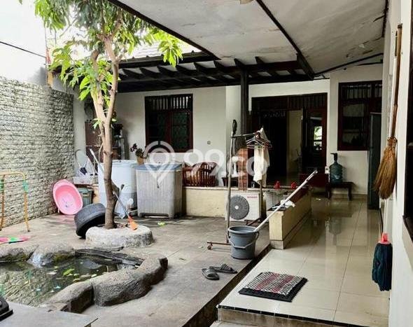 Rumah Luxury Modern Tanpa Renovasi di Cipinang Jakarta Timur Rumah Luxury Modern Tanpa Renovasi di Cipinang Jakarta Timur