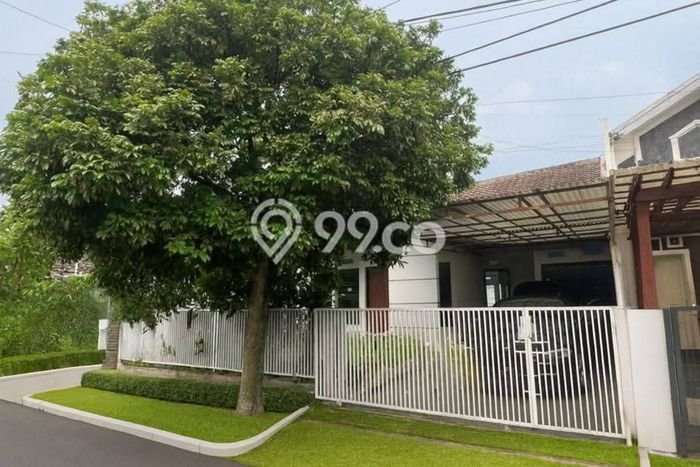 Rumah Luas Asri 3 KT Siap Pakai di Soekarno Hatta Bandung Rumah Luas Asri 3 KT Siap Pakai di Soekarno Hatta Bandung
