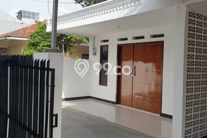 Rumah Strategis Minimalis Lb 140m2 di Regol, Bandung Rumah Strategis Minimalis Lb 140m2 di Regol, Bandung