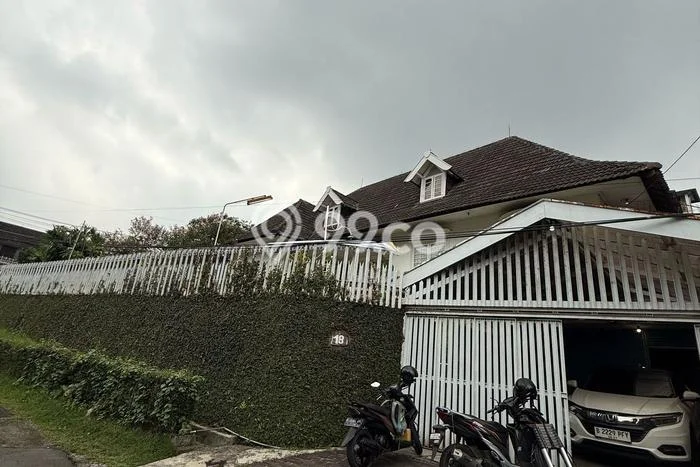 Dijual Hunian Mewah dengan Fasilitas Sekitar Lengkap di Sukasari, Bandung Dijual Hunian Mewah dengan Fasilitas Sekitar Lengkap di Sukasari, Bandung