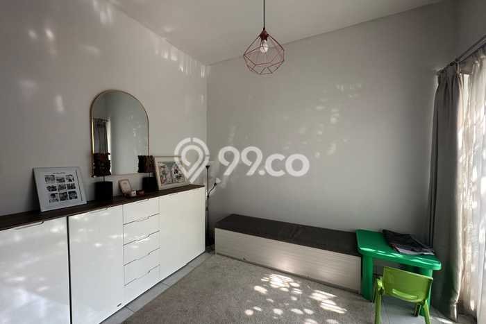 Rumah Modern 4 KT di Buah Batu Bandung Semi Furnished Rumah Modern 4 KT di Buah Batu Bandung Semi Furnished