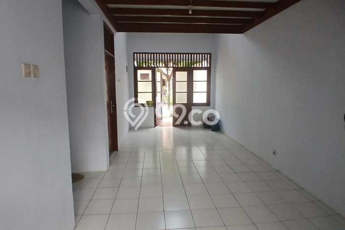 Rumah di Kemang Pratama, Akses ke Fasilitas, LT 108m² Rumah di Kemang Pratama, Akses ke Fasilitas, LT 108m²