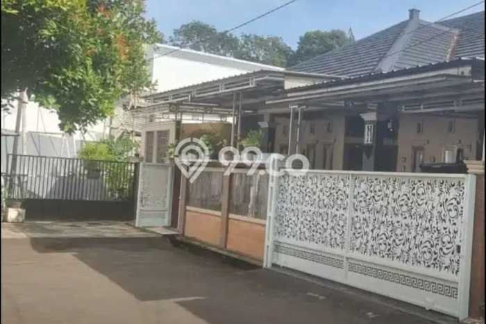 Rumah Modern Cantik 4 KT Bisa Langsung Pindah di Mustikajaya Rumah Modern Cantik 4 KT Bisa Langsung Pindah di Mustikajaya