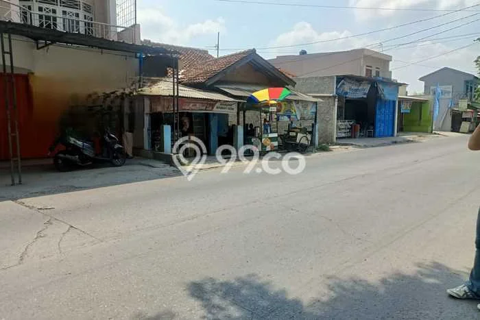 Ruko Disewakan di Cikarang Utara, Luas 220m², Lingkungan Bisnis Ruko Disewakan di Cikarang Utara, Luas 220m², Lingkungan Bisnis