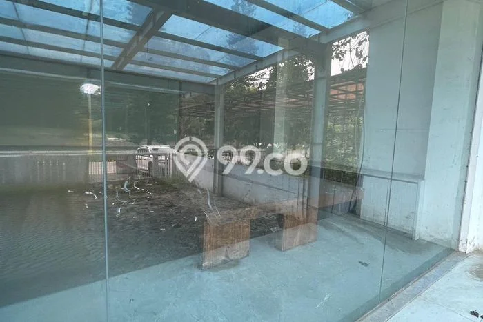 Ruko Siap Pakai di Kemang Pratama, Luas 1200m², Area Komersial, Akses Bagus Ruko Siap Pakai di Kemang Pratama, Luas 1200m², Area Komersial, Akses Bagus