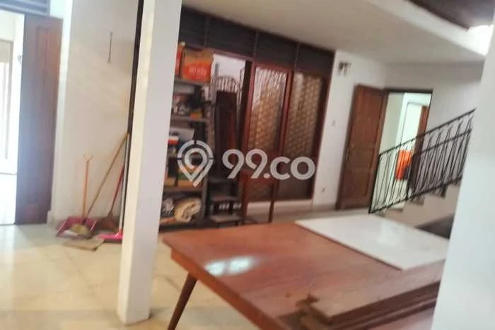 Rumah Disewakan Bandung LT 576m2 LB 400m2 Area Cihampelas Rumah Disewakan Bandung LT 576m2 LB 400m2 Area Cihampelas