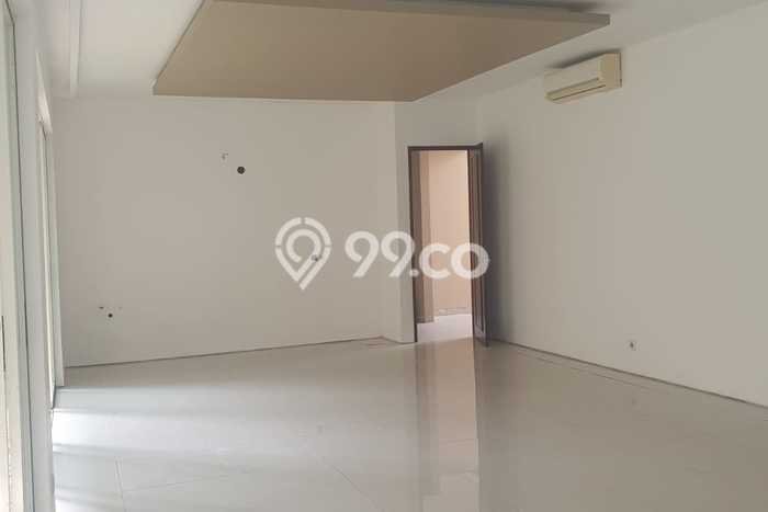 Rumah kawasan Citraland, Siap Huni, LT 375m2m² Rumah kawasan Citraland, Siap Huni, LT 375m2m²