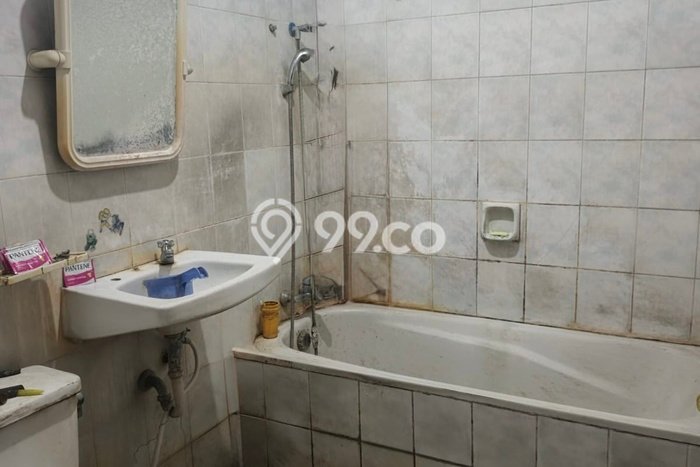 Jual Rumah Luas Megah Dengan View Cantik di Pakuwon, Surabaya Jual Rumah Luas Megah Dengan View Cantik di Pakuwon, Surabaya