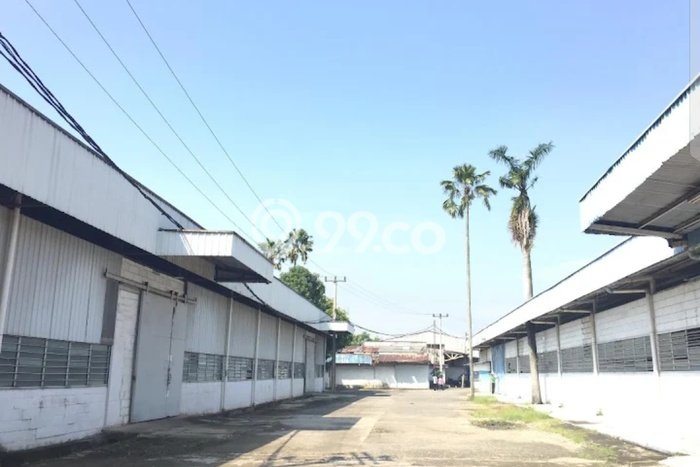 AREA POTENSIAL! Gudang Kawasan Cibinong, Luas 1500m2m², Area Bisnis AREA POTENSIAL! Gudang Kawasan Cibinong, Luas 1500m2m², Area Bisnis
