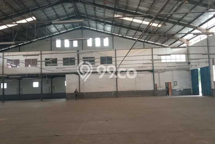Gudang bagus disewakan di Rawalumbu Bekasi dengan LB 3000m2 harga sewa terbaik Gudang bagus disewakan di Rawalumbu Bekasi dengan LB 3000m2 harga sewa terbaik