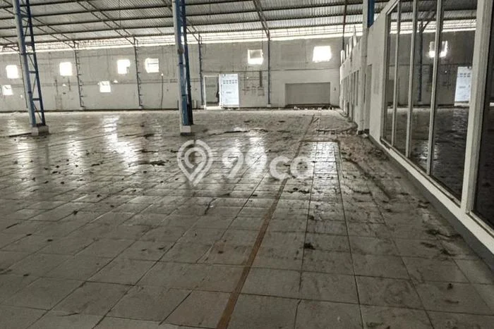 Unit Gudang Paling Strategis di Semarang Barat Semarang dengan LB 3000m2 Unit Gudang Paling Strategis di Semarang Barat Semarang dengan LB 3000m2
