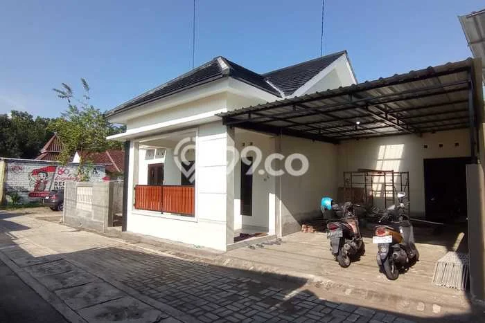 Jual Rumah Eksklusif 3 KT di Condong Catur, Sleman Jual Rumah Eksklusif 3 KT di Condong Catur, Sleman