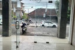 Ruko Disewa di Kuta Utara, Badung, LT 135m2 / LB 135m2 Ruko Disewa di Kuta Utara, Badung, LT 135m2 / LB 135m2
