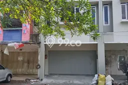 Dijual! Ruko di Taman Holis Indah Bandung LT 85m2 / LB 132m2 Kawasan Bisnis Dijual! Ruko di Taman Holis Indah Bandung LT 85m2 / LB 132m2 Kawasan Bisnis