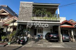 Rumah Luxury Modern Tanpa Renovasi di Margonda Depok Rumah Luxury Modern Tanpa Renovasi di Margonda Depok