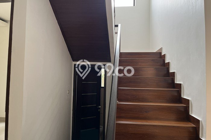 Jual Rumah Mewah Megah Dengan View Cantik di Depok I, Depok Jual Rumah Mewah Megah Dengan View Cantik di Depok I, Depok