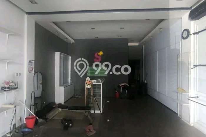 Disewakan Ruko Kawasan Semarang Utara, Luas 125m², Lokasi Strategis, Ready Untuk Dipakai Disewakan Ruko Kawasan Semarang Utara, Luas 125m², Lokasi Strategis, Ready Untuk Dipakai