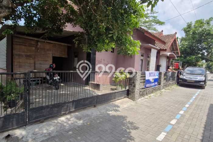 Rumah Modern Cantik 3 Kamar Siap Huni di Klaten Utara Rumah Modern Cantik 3 Kamar Siap Huni di Klaten Utara