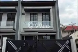 Hunian Mewah LB 190m2 Siap Pakai Desain Elegan di Manyar, Surabaya Hunian Mewah LB 190m2 Siap Pakai Desain Elegan di Manyar, Surabaya