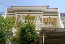 Hot Offer Hunian Premium Ideal dan Luas di Wiyung, Surabaya Hot Offer Hunian Premium Ideal dan Luas di Wiyung, Surabaya