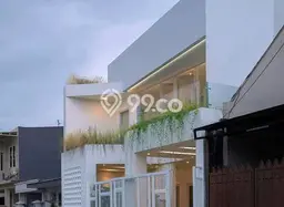 Siap Huni Rumah Mewah 4 Kamar di Dukuh Pakis Dekat ke Mana Pun Siap Huni Rumah Mewah 4 Kamar di Dukuh Pakis Dekat ke Mana Pun