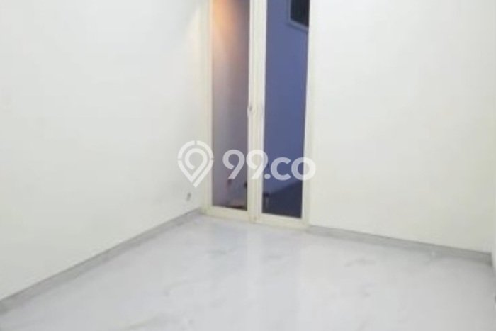 Rumah Strategis Modern Lb 150m2 di Wonocolo, Surabaya Rumah Strategis Modern Lb 150m2 di Wonocolo, Surabaya