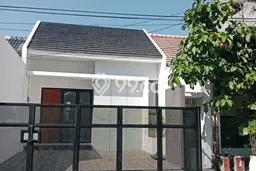 For Sale Hunian Rumah Terawat 3 KT di Gununganyar, Surabaya For Sale Hunian Rumah Terawat 3 KT di Gununganyar, Surabaya